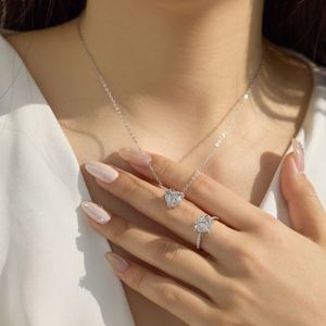 Dylam Fashion <b>Eternity</b> Band Rhodium 18K Gold Plated S925 <b>Silver</b> 5A Cubic Zirconia Heart Love Bow-knot Jewelry <b>Rings</b> for Women - Product Image 3
