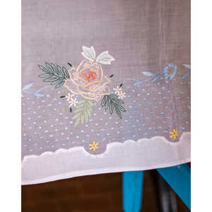 Mantel de Organza de Lino con Rosas Bordadas Alessandratermoli, 12 Servilletas, Rectangular, Diseño a Rayas, Técnica No Tejida para Hoteles - Product Image 5