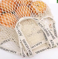 Groothandel Eco-vriendelijke op maat gemaakte logo herbruikbare opvouwbare 100% katoenen mesh nettas met lange hengsels boodschappentas voor voedsel