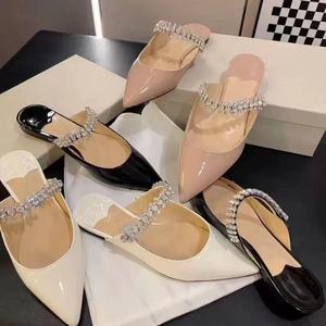 Sandali Estivi da Donna di Design con Tacco e Cinturino alla Caviglia, in Pelle Verniciata con Dettagli Diamantati, Modello Mary Jane - Product Image 2