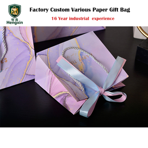 Sacs cadeaux en <span class=keywords><strong>carton</strong></span> blanc de luxe personnalisés avec logo d'usine, recyclables, pour les petites entreprises, utilisation artisanale de bougies, stockage - Product Image 4
