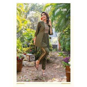 Bordado de Seda de China Naira, el mejor y más fino, con pantalón, fabricación de la India - Product Image 1