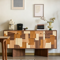 Buffet en bois massif de style mid-century, meuble de rangement intégré artistique et original, à poser au mur, pour salon