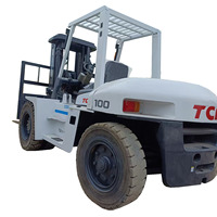 Montacargas Usado TCM FD100 de 10 Toneladas con Desplazador Lateral Hidráulico, Neumáticos Sólidos, Interfaz de Control Humanizada, Motor Diésel de Dos Etapas