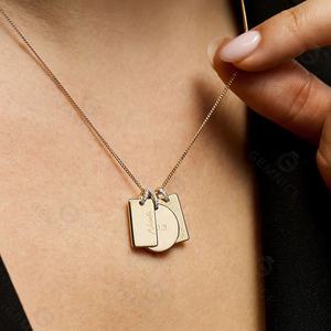 <span class=keywords><strong>Collana</strong></span> <span class=keywords><strong>con</strong></span> Ciondolo Rettangolare Personalizzabile in <span class=keywords><strong>Oro</strong></span> 18k Gemnel, Gioiello di Moda - Product Image 2