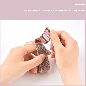 Para Airtag <span class=keywords><strong>GPS</strong></span> cubierta protectora <span class=keywords><strong>niños</strong></span> impermeable correa de nailon <span class=keywords><strong>pulsera</strong></span> dispositivo antipérdida con Apple airtag Tracker <span class=keywords><strong>pulsera</strong></span> - Product Image 3