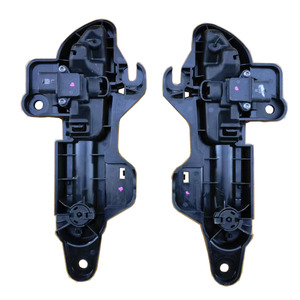 2025มือจับประตูอะไหล่รถยนต์สำหรับรถ Tesla รุ่น Y OE 1528114-00-B - Product Image 2