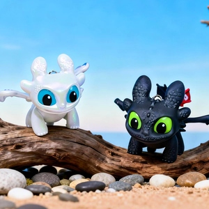 Édition officielle sous licence de l'Asie du Sud-Est du film « Comment dresser votre <span class=keywords><strong>dragon</strong></span> 3 » de Universal Pictures, porte-clés Luna et Toothless - Product Image 4