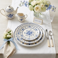 Assiettes en céramique bleues romantiques à fleurs, bord ondulé, vaisselle de luxe en porcelaine, ensemble de vaisselle, plat de service pour restaurant