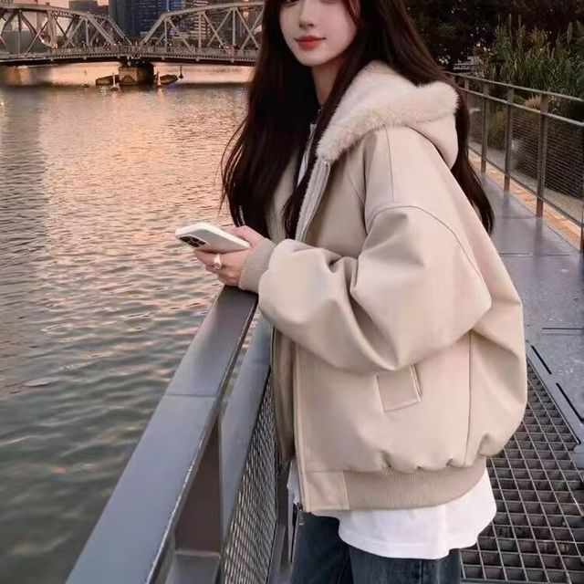 Lychee Pattern Leather Hooded PU Leather Jacket for Men and Women, Winter Version with Fleece Lining and extra Thickness.