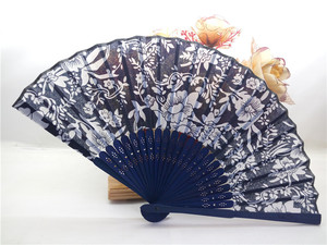 Abanico Plegable de Bambú Personalizado, Portátil, de 33 cm, Estilo Fiesta, con Decoración Tallada y Pintada, para el Hogar, Negocios y Regalos - Product Image 4