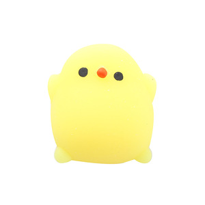 Mini poussin jaune souple et mignon, jouet à presser anti-stress en TPR, cadeau pour enfants, vente en gros, faible MOQ - Product Image 4