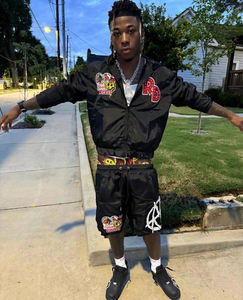 कस्टम यूनिसेक्स स्पोर्ट्स सूट पैच कढ़ाई स्क्रीन प्रिंट जॉगर ट्रैकसूट स्चर शॉर्ट्स और पुरुषों के लिए जिप अप नायलॉन हुडी सेट - Product Image 5