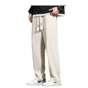 Pantalons de survêtement pour hommes en gros, logo personnalisé, été, jambe mi-large, léger, cordon de serrage, fitness, décontracté, tissu peigné - Product Image 1