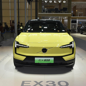 V-olvo EX30 à traction arrière, édition longue portée, plus électrique pur, 2 roues motrices, petit SUV familial à haute performance, best-seller - Product Image 4