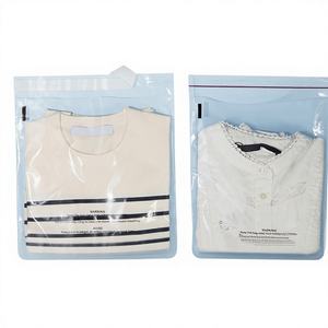 Paquete de Bolsas Retráctiles de HDPE HENGCHUN de 11x14 Pulgadas (200 Unidades), Resistentes a la Humedad, Transparentes, con Advertencia de Asfixia, para Empacar Camisetas, Personalizables - Product Image 1