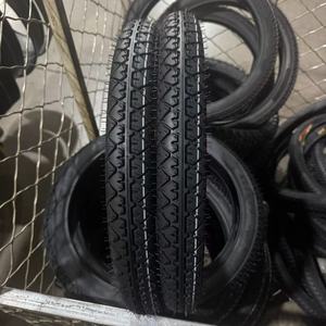 <span class=keywords><strong>Pneu</strong></span> de vélo de ville à motif lisse 16/20/24/26x1.75/1.95/2.125 20/24/<span class=keywords><strong>26</strong></span> X1 3/8 27.5x2.1 20x2.50 20x3.0 Pneus de vélo de route - Product Image 3