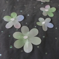 Tissu en dentelle de tulle transparent brodé de sequins et d'appliques florales 3D en gros pour robes de mariée et robes de soirée