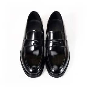 รองเท้าหนังแท้สีดำ ดีไซน์ใหม่ทันสมัย นุ่มสบาย สำหรับผู้ชาย หนังวัว หัวมน ทำมือ รองเท้าลำลองและรองเท้าอ็อกซ์ฟอร์ด - Product Image 5