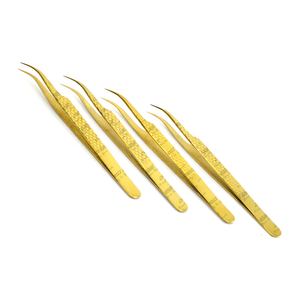 Las mejores pinzas aislantes Puntas de fibra Pinzas profesionales de Extensión de pestañas para pinzas de volumen con herramientas de pestañas con logotipo personalizado - Product Image 1