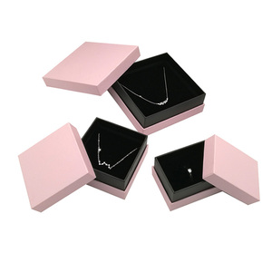 Fabricant à bas prix Bracelet Bagues Montre Bijoux Boîte personnalisée Petit emballage cadeau en papier Boîte à bijoux Victorias <span class=keywords><strong>Secret</strong></span> Rose - Product Image 1
