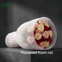 Op maat gemaakte EPE polyethyleen schuim net bloemboeket beschermende verpakking, milieuvriendelijke bloementransport hoes anti-kras verpakking