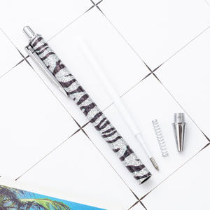 Bolígrafo con Diseño de Leopardo, Retráctil, Brillante y Elegante, Ideal para Regalo, en Oferta - Product Image 4