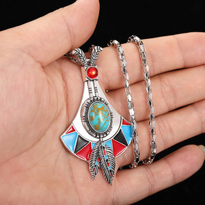 Collana con Ciondolo a Piuma in Stile Boho Vintage per Donne, Collana con Charm in Pietra Blu Verde, Gioielli alla Moda per Uso Quotidiano, Regalo - Product Image 1