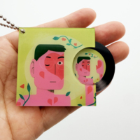 Porte-clés personnalisé mini vintage avec structure coulissante, boîtier CD, boîte NFC, boîte à disques, album photo, pendentif, avec chansons exclusives et musique, et étiquette porte-clés