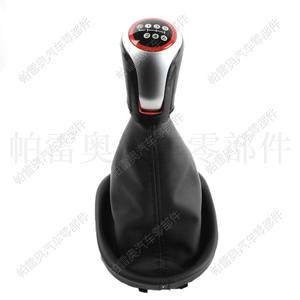 Poignée de levier de vitesses en cuir Volkswagen Golf 6 Caddy 6 vitesses, cercle noir et rouge, ergonomique - Product Image 1