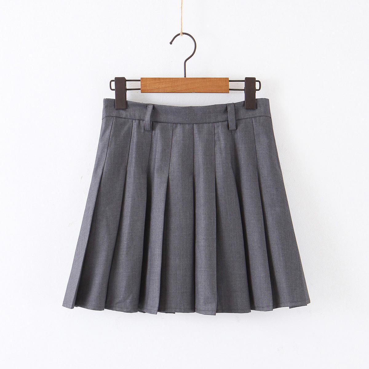 กระโปรงสั้นสีเทา