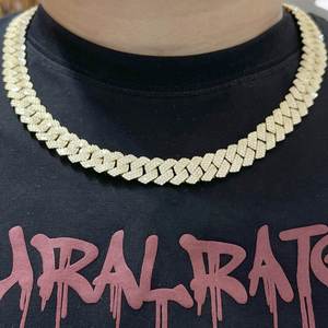 Collier cubain en moissanite, chaîne à maillons glacés, collier tendance et élégant pour homme, argent 925 plaqué or rose - Product Image 3