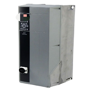 Controlador PLC VLT HVAC FC-102P22KT4E55H3XGX1XX8XXXXAXBXCXXXXDX 131B7579 22kW - Product Image 1