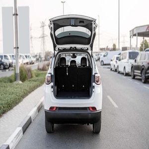 Jeep LONGITUDE 2.4L AT essence d'occasion 2020 - Product Image 1