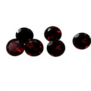Granates Rojos Naturales Redondos Brillantes Facetados, Piedras Preciosas Sueltas Certificadas por Terceros, Venta al Por Mayor Gopika Exports para la Fabricación de Joyería - Product Image 1