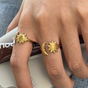 Sun And <b>Moon</b> Geometric Shape <b>Ring</b> Gold And Silver Tone Unisex Jewelry Gift Fashion <b>Ring</b> - Product Image 4