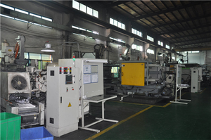 Cubierta Trasera Universal Negra para Remolque, Compatible con F20 Serie 1 <span class=keywords><strong>118d</strong></span>, Plástico, con Recortes para Luz Antiniebla y Parachoques - Product Image 5