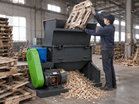 Broyeur de palettes en bois usagées, déchiqueteuse industrielle de palettes en bois pour le recyclage et le traitement des palettes