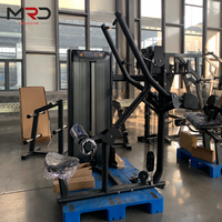 Machine de tirage vertical (Lat Pulldown) professionnelle à résistance sélectionnable pour l'entraînement du dos en salle de sport et club de fitness