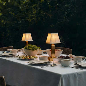 Lampe de table dorée à abat-jour en tissu, rechargeable sans fil, luxueuse, pour la lecture, la décoration d'hôtel, le dîner romantique, 5200 mAh, atténuation tactile - Product Image 3