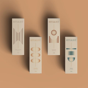 Boîtes pliantes A9 en carton ondulé avec logo personnalisé imprimé, pelliculage mat et gaufrage, doublure en éponge pour emballage cosmétique - Product Image 4