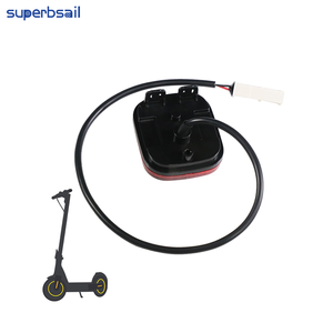 Original <span class=keywords><strong>Ninebot</strong></span> <span class=keywords><strong>Max</strong></span> G2 Scooter électrique planche à roulettes garde-boue arrière lumière Seg-way étanche feux arrière fil feu stop partie plastique - Product Image 4