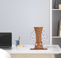 Calendrier de bureau rotatif manuel en bois naturel de conception créative de haute qualité de vente chaude pour la décoration de bureau à domicile