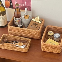 Boîte de rangement rectangulaire en rotin tressé semi-artisanale, organiseur de cosmétiques, panier de rangement pour table basse