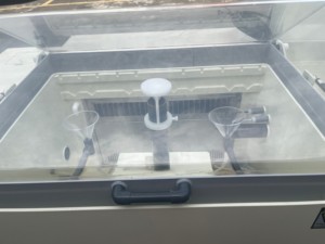 Automatische 90-Typ-Salzsprühprüfmaschine mit automatischer Wasser auffüllung und Temperatur regelung - Product Image 6