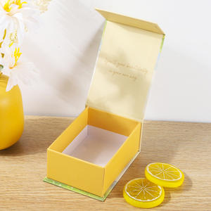 Boîte-cadeau personnalisable de style boîte en carton recyclable <span class=keywords><strong>jaune</strong></span> <span class=keywords><strong>pastel</strong></span> avec slogan interne manuscrit pour petits cadeaux - Product Image 3
