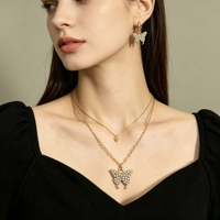 Pendentif Papillon, Ensemble de Bijoux en Zircon Cristal Plaqué Or 18K PVD Anti-ternissement, Collier et Boucles d'Oreilles Pendantes pour Femme