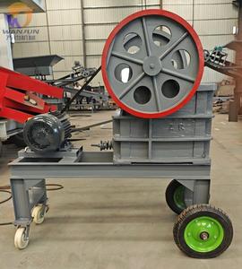 תחנת ריסוק ניידת קלה להזזה, מגרסת לסת ניידת לשימוש באזורים רחבים, מגרסת אבן ביתית למפעל ייצור, למכירה - Product Image 2