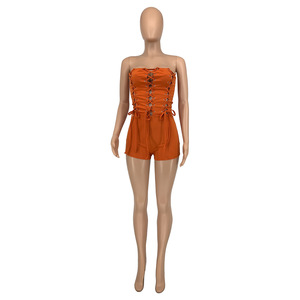 Nuova <span class=keywords><strong>Tuta</strong></span> Sexy Estiva alla Moda per Donne, Jumpsuit Intero 2022 Corto Aderente Senza Spalline con Dettagli Traforati e Lacci - Product Image 4