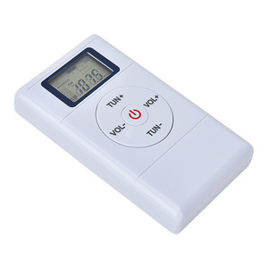 Radio FM portable à réglage numérique stéréo 64,0-108,0 MHz avec écouteurs et cordon pour personnes âgées - Product Image 2